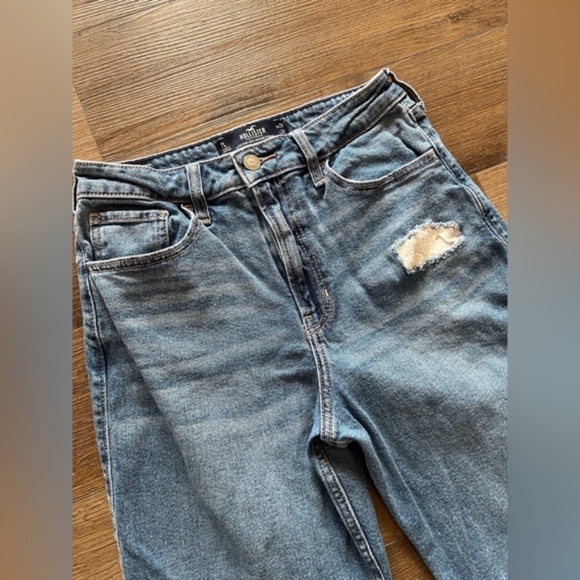 Upcycled Hollister Ultra High Rise Vintage Straight Jeans with Lace - Picture 8 of 11
